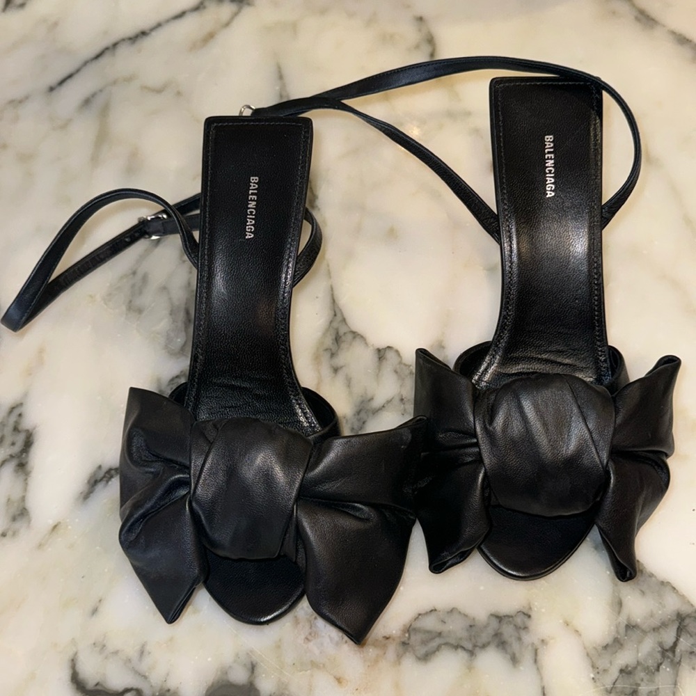 BALENCIAGA FABULOUS SQUARE KNIFE BOW SANDALS, 3.5" HEELS, SOFT LEATHER, BUCKLE